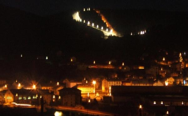 265684-28_H88G001535_5c5ddd03d1a5d